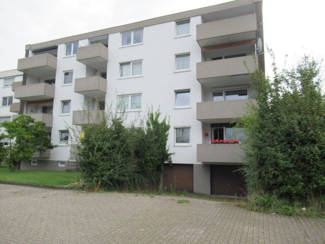 Wohnung zum Kauf 150.000 € 3 Zimmer 84,6 m²<br/>Wohnfläche Brinkum Stuhr 28816