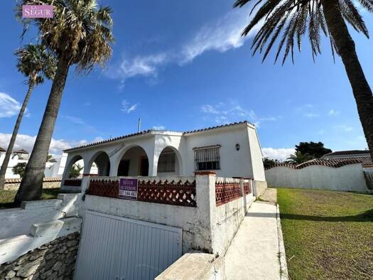 Chalet zum Kauf 650.000 € 4 Zimmer 170 m² 600 m² Grundstück Conil de la Frontera 11149