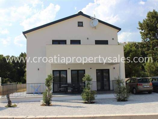 Haus zum Kauf 1.300.000 € 4 Zimmer 340 m² Split