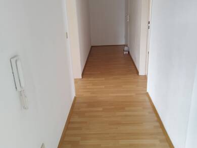 Wohnung zur Miete 800 € 3 Zimmer 82,5 m² frei ab sofort Igersheim Igersheim 97999
