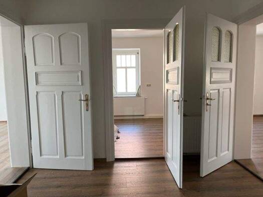 Wohnung zur Miete 600 € 4 Zimmer 99,5 m² 2. Geschoss frei ab 01.04.2026 Herrnhut 02747