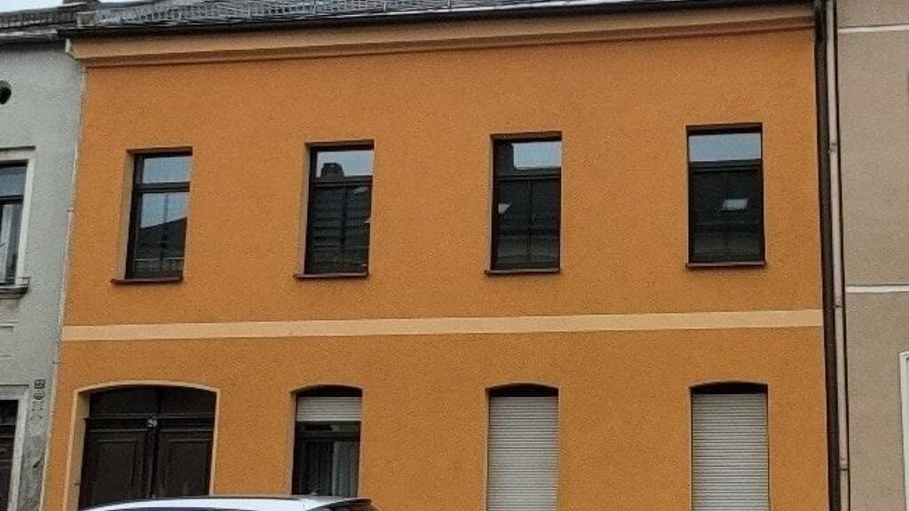 Reihenmittelhaus zum Kauf 125.000 € 5 Zimmer 120 m² 240 m² Grundstück Oelsnitz 08606