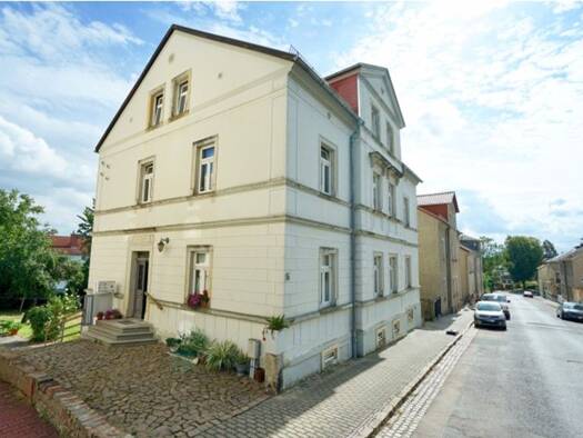 Wohnung zur Miete 450 € 3 Zimmer 97,5 m² Geschoss 2/3 frei ab 01.01.2027 Lommatzsch Lommatzsch 01623