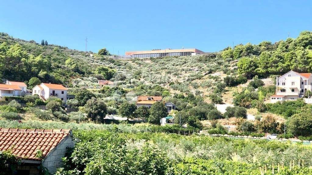 Land-/Forstwirtschaft zum Kauf 300.000 € Postira