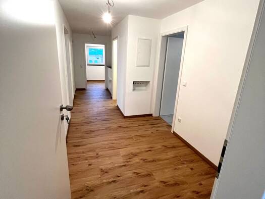 Wohnung zur Miete 750 € 3 Zimmer 75 m² Geschoss 2/2 frei ab sofort Feuchtwangen 91555