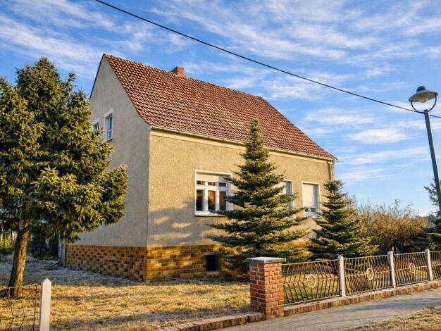 Einfamilienhaus zum Kauf 145.000 € 5 Zimmer 114 m² 1.861 m² Grundstück Treuenbrietzen 14929