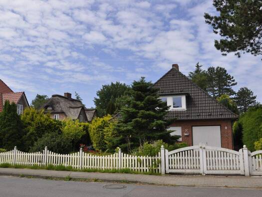 Einfamilienhaus zum Kauf 870.000 € 9 Zimmer 206 m² 1.060 m² Grundstück frei ab sofort Sankt Peter-Ording 25826