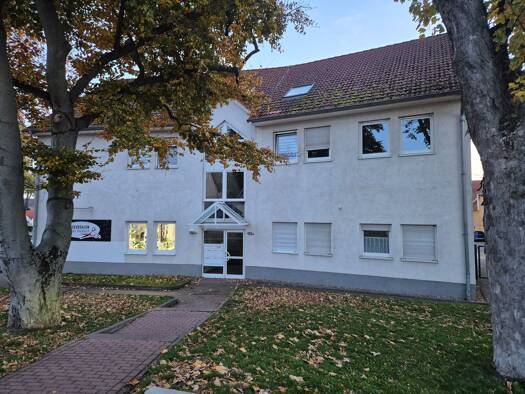 Wohnung zum Kauf als Kapitalanlage geeignet 127.000 € 3 Zimmer 76,8 m² Weimarer Straße 120 a Siebleben Gotha 99867