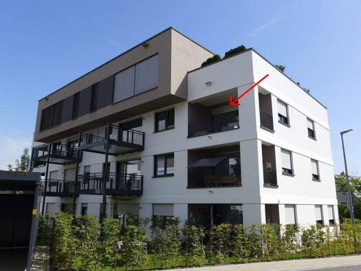 Wohnung zur Miete 899 € 2 Zimmer 83,5 m² 2. Geschoss frei ab 01.05.2026 Pegnitz 91257