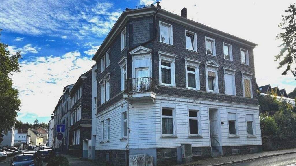 Wohnung zum Kauf 449.950 € 14 Zimmer 370 m² frei ab sofort Langenberg Velbert 42555