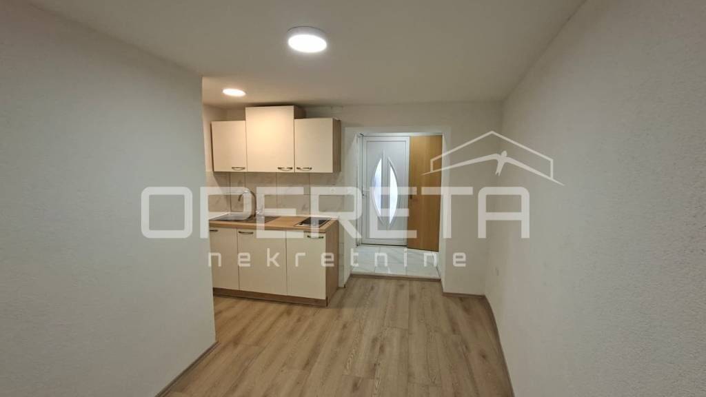 Wohnung zum Kauf 165.000 € 2 Zimmer 32 m² Grad - Meje