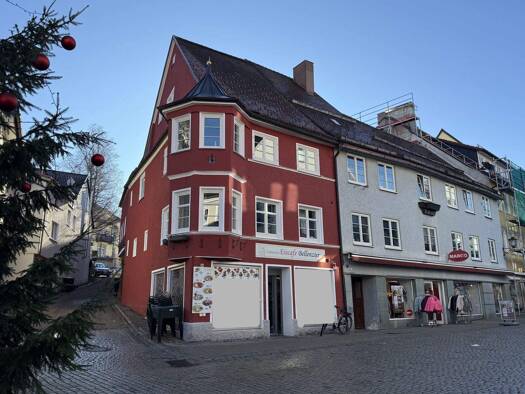 Mehrfamilienhaus zum Kauf 895.000 € 13 Zimmer 337 m² 151 m² Grundstück Isny Isny im Allgäu 88316