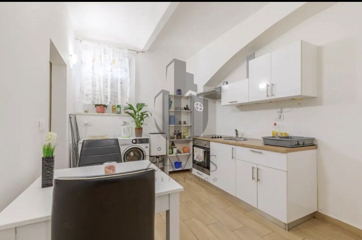 Wohnung zum Kauf 124.950 € 2 Zimmer 36 m²<br/>Wohnfläche 1.<br/>Geschoss Donji grad