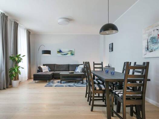 Wohnung zur Miete 750 € 2 Zimmer 55 m² frei ab sofort Westend-Süd Frankfurt am Main 60323