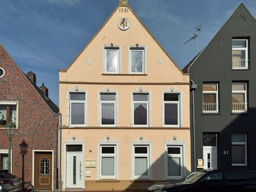 Mehrfamilienhaus zum Kauf 199.000 € 5 Zimmer 160 m² 100 m² Grundstück Stadtzentrum Emden 26721