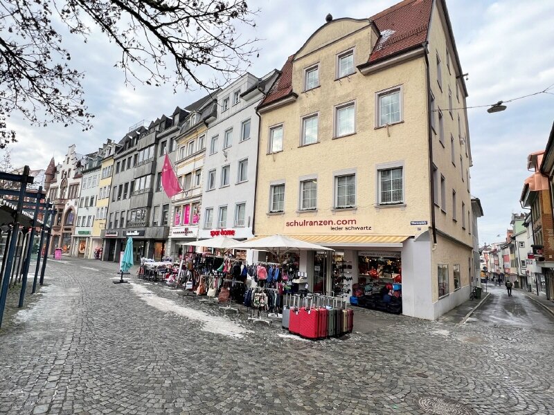 Haus zum Kauf 1.650.000 € 15 Zimmer 518 m²<br/>Wohnfläche 184 m²<br/>Grundstück Marienplatz 67 Altstadt Ravensburg 88212