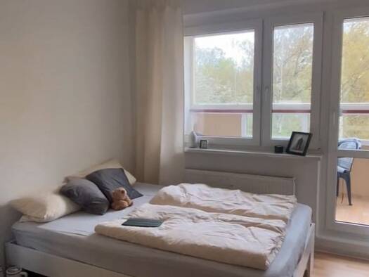 Wohnung zur Miete 197 € 1 Zimmer 26 m² Geschoss 1/5 frei ab 01.09.2026 Wiesenhügel Erfurt 99097
