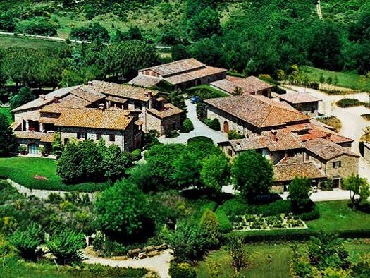 Villa zum Kauf 10.000.000 € 15 Zimmer 1.050 m² 1.330.000 m² Grundstück frei ab sofort Siena