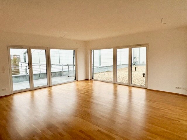 Maisonette zur Miete 1.990 € 3,5 Zimmer 142 m²<br/>Wohnfläche 3.<br/>Geschoss Herzogenaurach 6 Herzogenaurach 91074