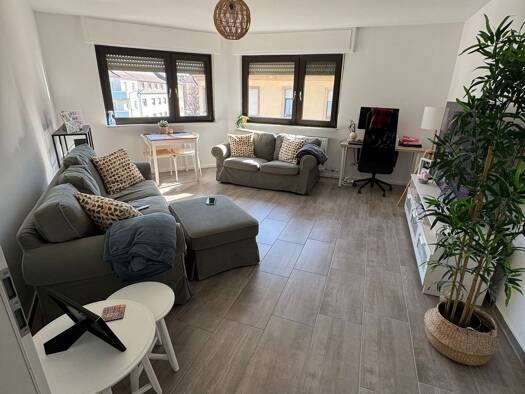 Wohnung zur Miete 900 € 2 Zimmer 67 m² Geschoss 1/3 frei ab sofort Bruchsal 76646