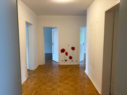 Wohnung zur Miete 1.100 € 3 Zimmer 90 m² Geschoss 1/4 frei ab 15.09.2026 Elberfeld Elberfeld 42119
