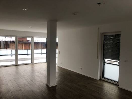 Wohnung zur Miete 1.380 € 2 Zimmer 82,7 m² 1. Geschoss frei ab 15.11.2026 Bad Aibling Bad Aibling 83043