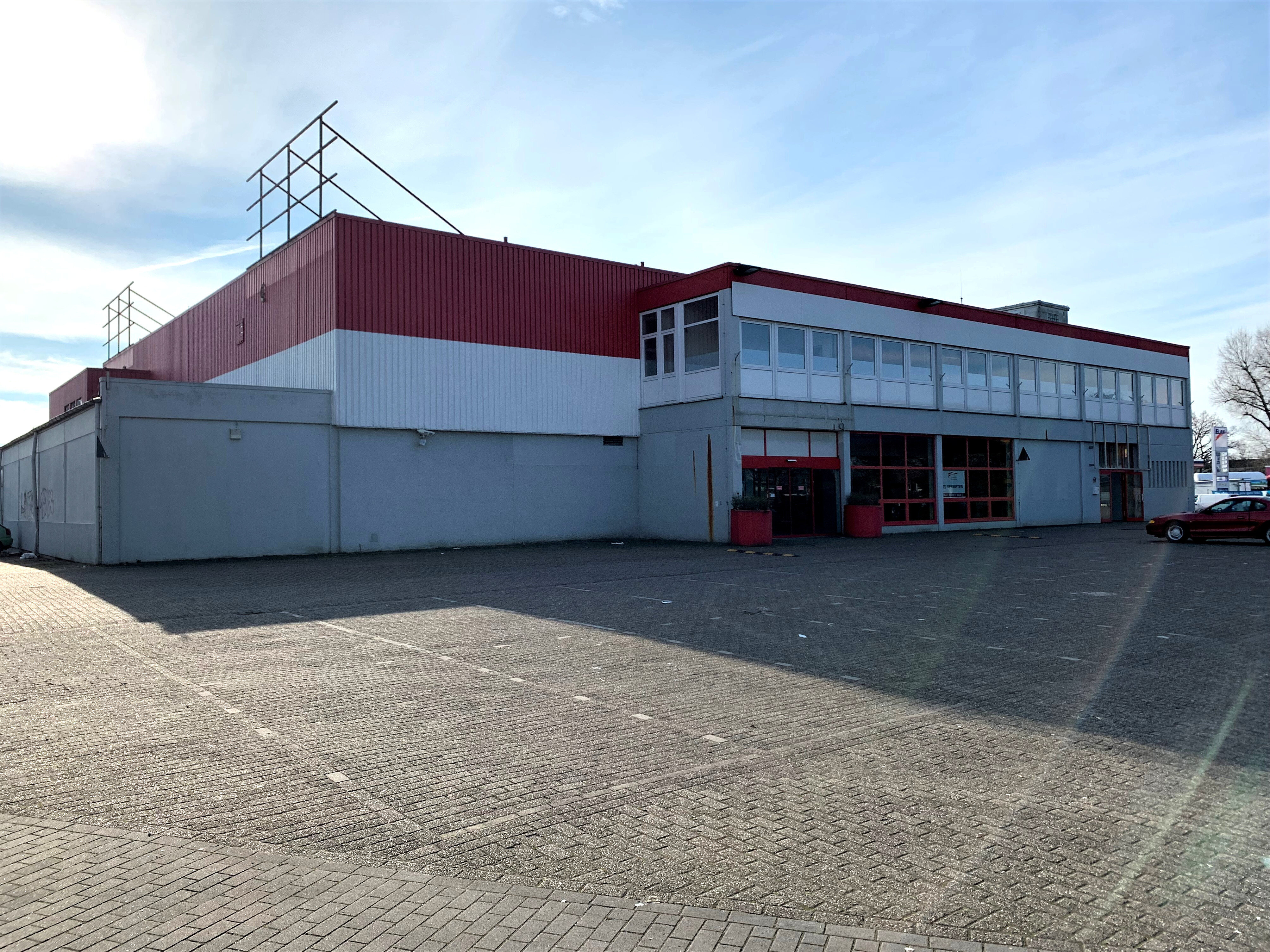 Lagerhalle zur Miete 3,75 € 1.600 m²<br/>Lagerfläche von 600 m² bis 1.600 m²<br/>Teilbarkeit Hasporter Damm 189 Hasport - Annenheide - Bezirk 1 Delmenhorst 27755