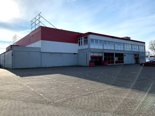 Lagerhalle zur Miete 3,75 € 1.600 m² Lagerfläche Hasporter Damm 189 Hasport/Annenheide Delmenhorst 27755
