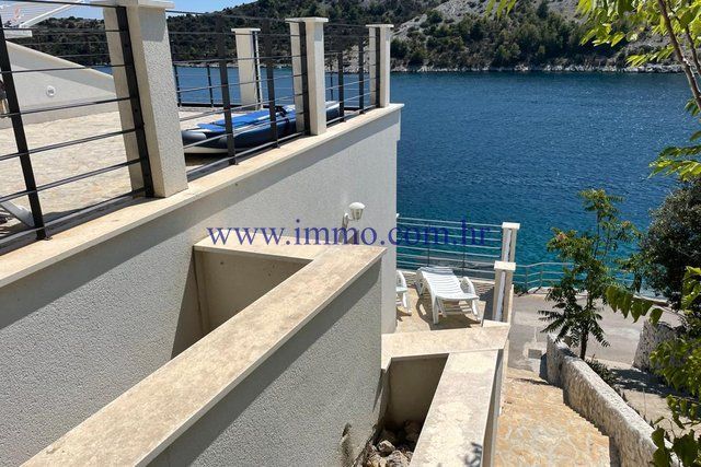 Haus zum Kauf 1.000.000 € 7 Zimmer 250 m²<br/>Wohnfläche 470 m²<br/>Grundstück Trogir