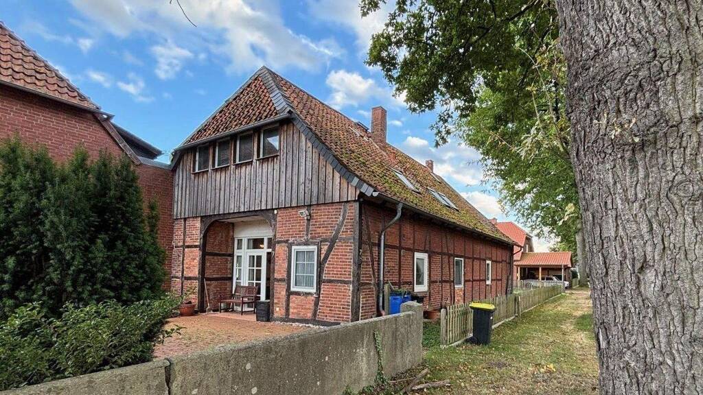 Einfamilienhaus zum Kauf 320.000 € 6 Zimmer 210 m² 750 m² Grundstück Beinhorn Burgdorf 31303