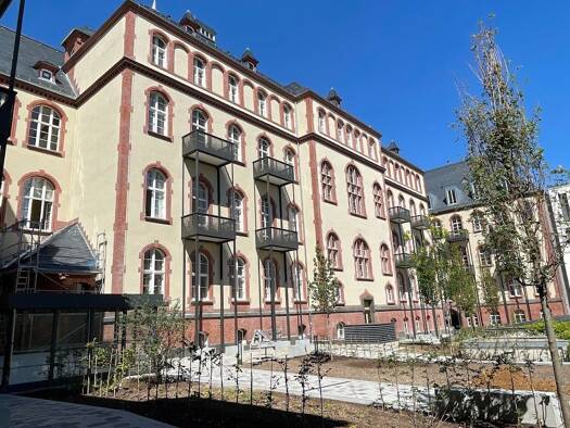 Wohnung zur Miete 1.435 € 3 Zimmer 106,4 m² 2. Geschoss frei ab 15.11.2026 Gerichtsstraße 2 Wiesbaden Wiesbaden 65185