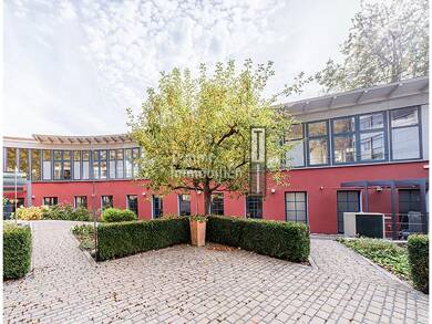 Bürofläche zur Miete provisionsfrei 11,55 € 220 m² Bürofläche teilbar ab 220 m² Zirndorf Zirndorf 90513