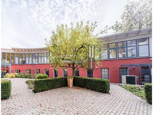 Bürofläche zur Miete provisionsfrei 11,55 € 220 m² Bürofläche teilbar ab 220 m² Zirndorf Zirndorf 90513