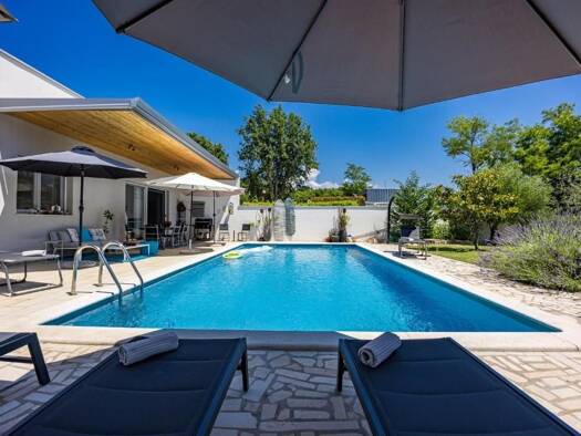 Doppelhaushälfte zum Kauf 499.000 € 4 Zimmer 823 m² Grundstück Rovinj 52210