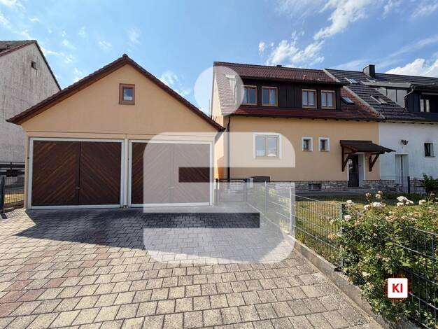 Doppelhaushälfte zum Kauf 435.000 € 5 Zimmer 131 m² 670 m² Grundstück Neukirchen Neukirchen bei Sulzbach-Rosenberg 92259