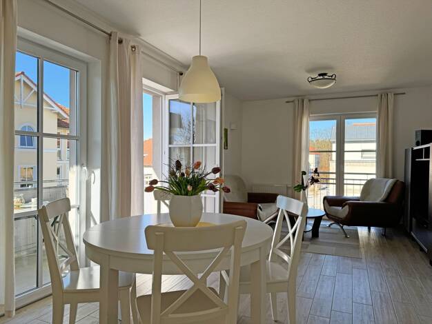 Wohnung zum Kauf 310.000 € 3 Zimmer 66,6 m² 2. Geschoss Graal-Müritz 18181