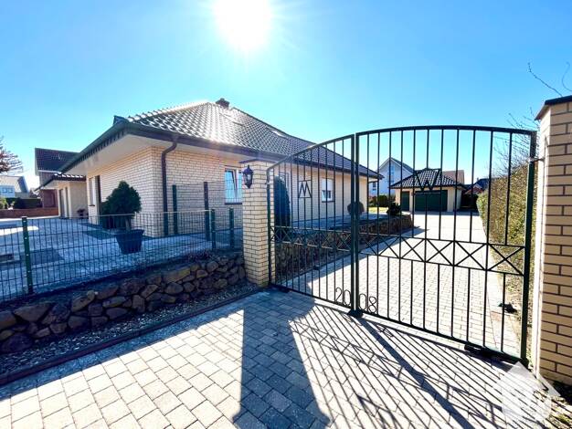 Einfamilienhaus zum Kauf 595.000 € 7 Zimmer 291,8 m² 1.500 m² Grundstück Haselünne Haselünne 49740