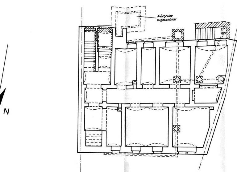 Mehrfamilienhaus zum Kauf 349.000 € 16 Zimmer 477 m² 350 m² Grundstück Döbeln 04720