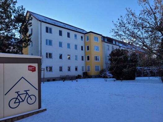 Wohnung zur Miete 490 € 3 Zimmer 69 m² 1. Geschoss frei ab 16.03.2026 Helene-Meier-Str. 2 Innenstadt Dessau-Roßlau 06844