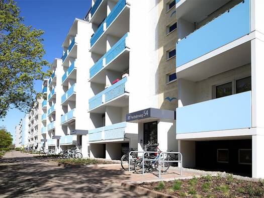 Wohnung zur Miete nur mit Wohnberechtigungsschein 294 € 3 Zimmer 55,1 m² 3. Geschoss Reitbahnweg 58 Reitbahnviertel Neubrandenburg 17034