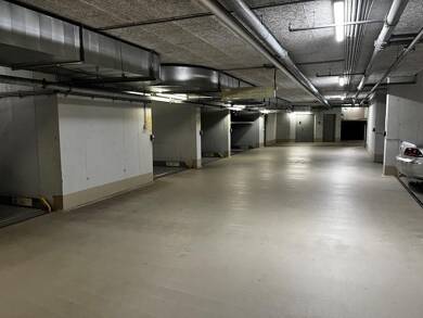 Garage/Stellplatz zum Kauf 450.000 € Sachsenhausen Frankfurt am Main 60594