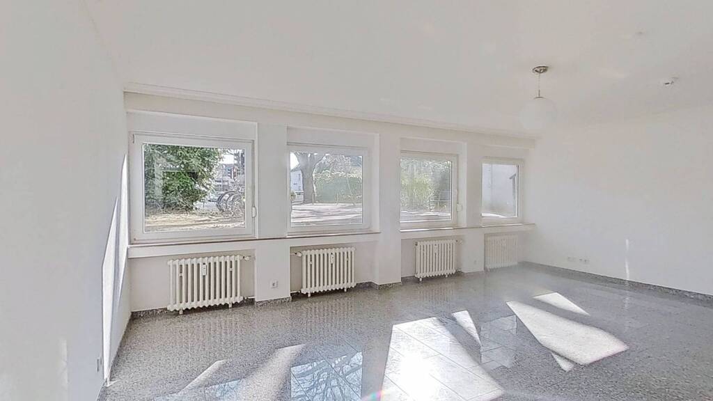 Wohnung zur Miete 930 € 3 Zimmer 92 m² EG frei ab 01.05.2026 Fürstenbergplatz 4 Opladen Leverkusen 51379