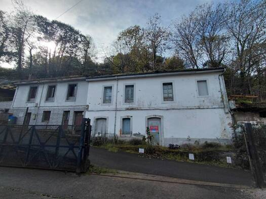 Villa zum Kauf 28.000 € 1 Zimmer 88 m² CL CADAVIO 20 Llangréu / Langreo 33909