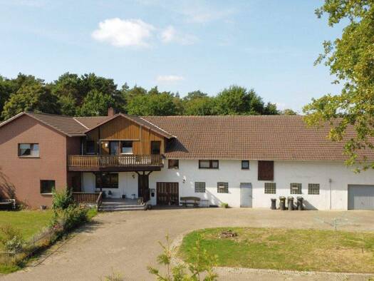 Bauernhaus zum Kauf 585.000 € 7 Zimmer 237,5 m² 35.000 m² Grundstück Warmsen 31606
