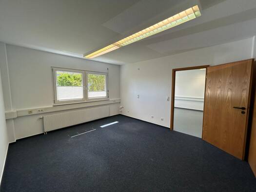 Bürogebäude zur Miete 1.420 € 6 Zimmer 130 m² Bürofläche Schutterwald 77746