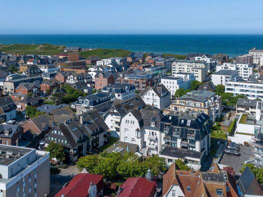 Hotel zum Kauf 34 Zimmer 1.014 m² Grundstück Boysenstraße 4 Westerland Sylt 25980