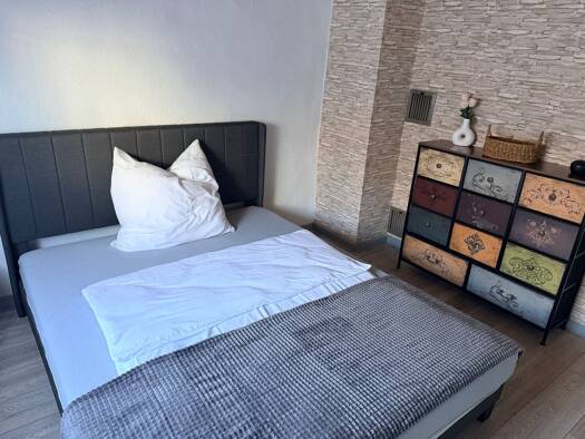WG-Zimmer zur Miete 420 € 12 m² Geschoss EG/1 frei ab 01.10.2026 Sandweier Baden-Baden 76532