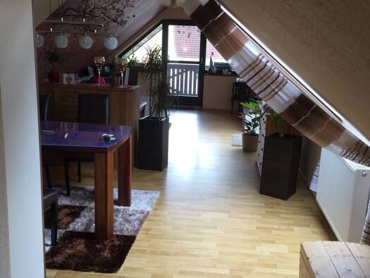 Wohnung zur Miete 725 € 3 Zimmer 90 m² Geschoss 1/2 frei ab 01.11.2025 Wolfartswinden Ansbach 91522