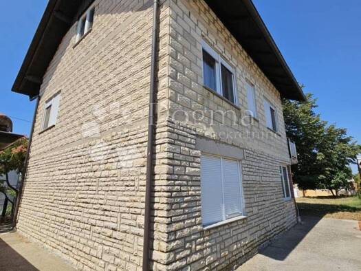 Haus zum Kauf 300.000 € 15 Zimmer 154 m² Kakma, Polaca Polaca