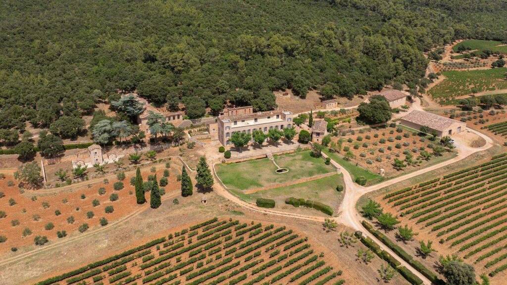 Haus zum Kauf 13.800.000 € 1.575 m² 1.680.000 m² Grundstück Peripherie Centre Saint-Maximin-la-Sainte-Baume 83470